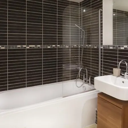 16 John Walker House Apartment