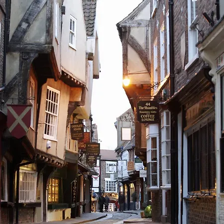 16 John Walker House