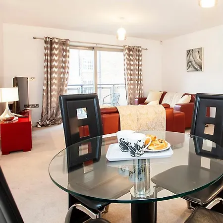 16 John Walker House River Views, Parking And Lift York