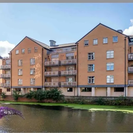 Holiday home 16 John Walker House